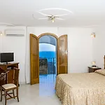 La Rosa Dei Venti Lägenhetshotell Positano