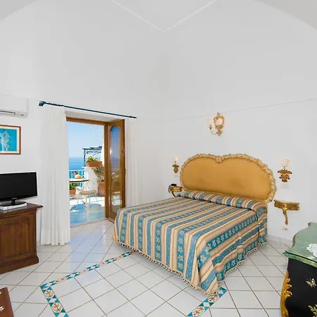 Aparthotel La Rosa Dei Venti 3*