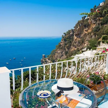 Apartmanhotel La Rosa Dei Venti Positano