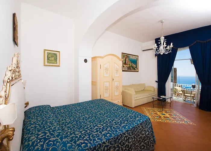 Aparthotel La Rosa Dei Venti Positano