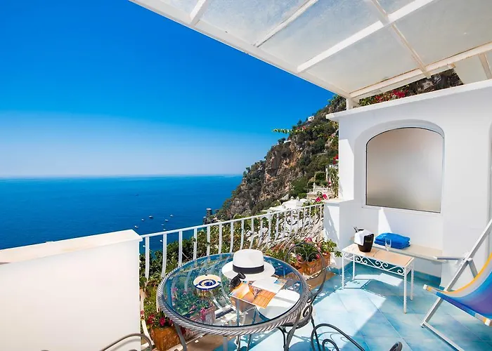 Aparthotel La Rosa Dei Venti 4*