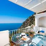 Aparthotel La Rosa Dei Venti 3*