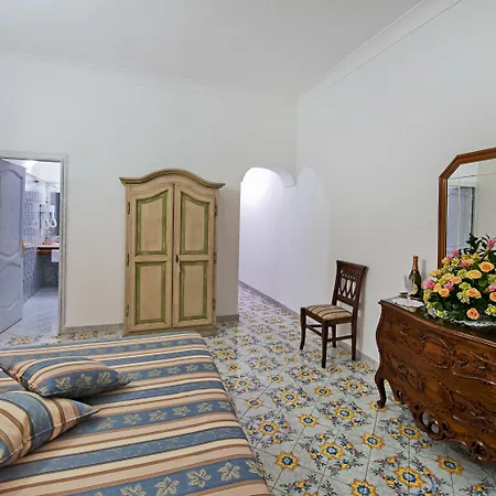 La Rosa Dei Venti Aparthotel Positano