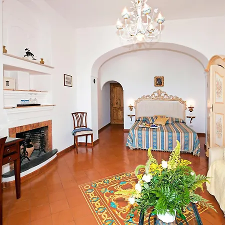 Aparthotel La Rosa Dei Venti Positano